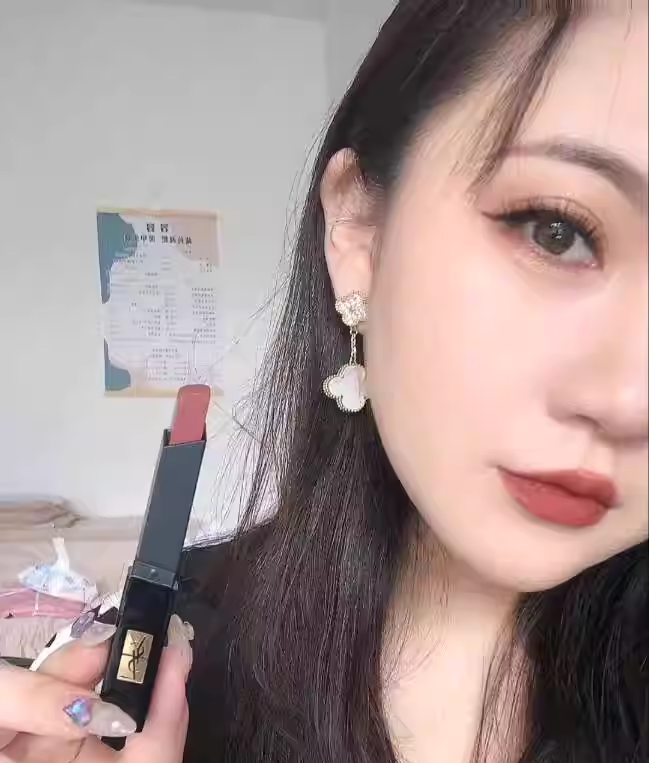 双十一口红终极PK香奈儿914#、YSL314#、DIOR100#、FentyBeauty07# 谁是你的本命色?